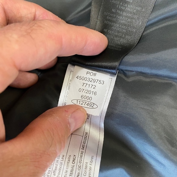 High Sierra Women's Gray Outdoors Insulated Hiking / Camping Zip Up Vest Large - Picture 10 of 15